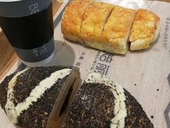 -焙丽拾光(麦凯乐直营店)