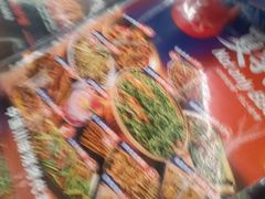 -何师烧烤·香辣蟹·川菜·30年老品牌(太古里旗舰店)