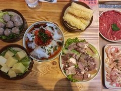 -黔二妞地摊火锅(龙华清湖店)