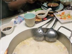 -洪氏嗨捞·猪肚鸡火锅(阳光天地店)