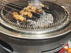 -围炉肉舍•炭烤活鳗•丹东海鲜烤肉(步行街店)