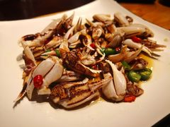 招牌醉蟹钳-臻鲜燕海鲜融合餐厅(金陵style店)