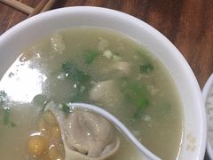 肥肠豆汤-温记府廟豆汤饭·始于1955年(海椒店)