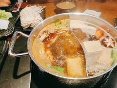 -呷哺呷哺 黄金牧场 (欢乐谷店)