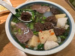 -金莹丸子汤清真(朝外SOHO店)