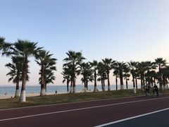 -彩虹沙滩