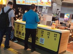 -麦当劳(深圳北站高铁店)