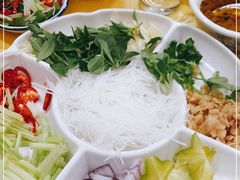 -官塘陈记鱼生·潮汕砂锅粥·牛肉火锅(潮枫路总店)