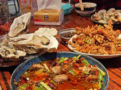 -蚝堡海鲜·威海菜·海肠捞饭·烧烤·亚洲吃蚝公司(幸福门店)