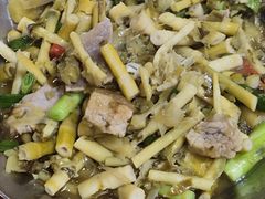 -芦茨金富饭庄·25年老字号·专做稻草鸡