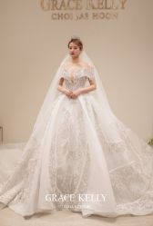 -GRACE KELLY婚纱与礼服(北京店)