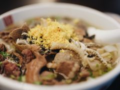 -潮镇老尾牛杂(环城西路店)