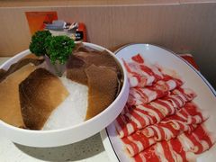 -超级鲜•胡毛肚火锅(扬帆店)