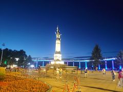 -人民防洪胜利纪念塔