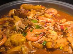 -徐记小怪兽肉蟹煲(中央大街店)