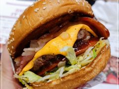 -The Habit Burger Grill 哈比特汉堡(爱琴海店)