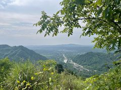 -鹤鸣山