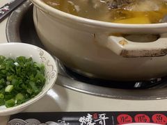 -烧哥美蛙肥肠鱼火锅·十五年社区店