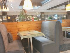 -观塘港茶餐厅(八一大道店)