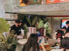 -神府路壹号·海鲜烧烤·砂锅粥·锅物(三坊七巷店)