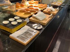 -圣丰索菲特·2 On 988 Café 自助餐厅