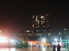 -万达广场(龙湖店)