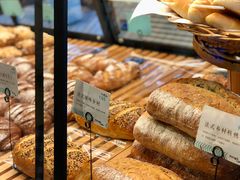 -Dough&Joe团憩(瑞虹天地月亮湾店)