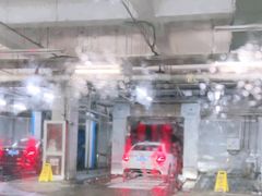 -奔驰北京极光星徽(四元桥店)