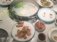 -粤顺渔坊·中山脆肉鲩火锅(清湖店)