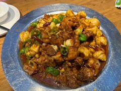 俭朴寨小公鸡-俭寨大盘鸡·手抓肉·烧烤新疆菜(乌苏路店)