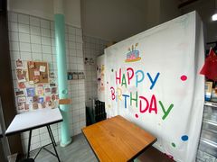 -蜜蜂小象·榴莲千层蛋糕(时代汇11栋店)