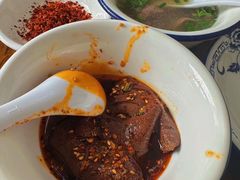 -小杨翘脚牛肉