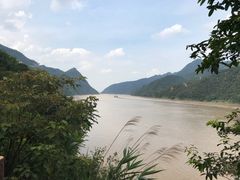 -羚羊峡古栈道森林公园
