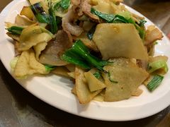 腊肉炒豆丝-全聚贤餐厅·湖北家常菜(沙湖店)