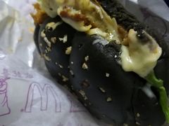 霆锋酷辣鸡腿堡-麦当劳(未来城购物中心店)