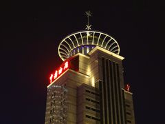 -陆家嘴空中步行连廊