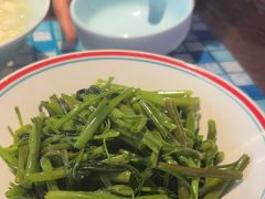 -川流不息·地道川菜·小龙虾(新松江路店)