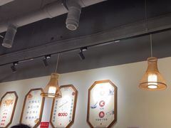-聚鑫朋酸菜肥肠(文艺路口店)