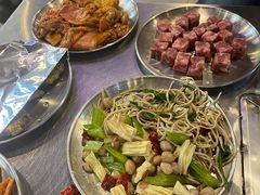 -马路牙子烧烤音乐酒馆(望京店)