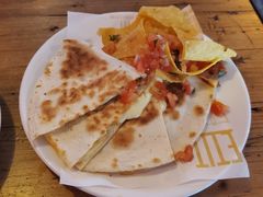 -CIN CIN CANTINA&BAR