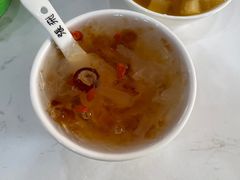 桃胶雪燕银耳羹-张飞木薯羹(金鱼巷店)