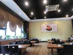 大堂-喇喇排骨火锅·传统韩式脊骨汤(望京西园总店)
