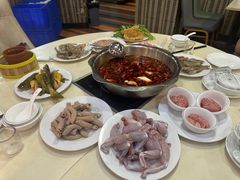 -尚品海鲜肥牛自助火锅(湖明店)