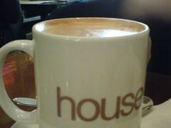 热拿铁-榖屋house of flour(张江首店)