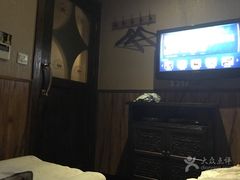 -臻江南影院式足道(雅安店)