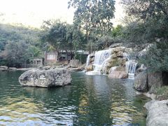 -丫沙底瀑布温泉