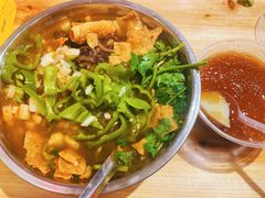 -柳州肥姨妈大骨螺蛳粉(东靖路店)