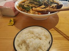 -牛八秒油泼冒菜(宽窄巷子店)