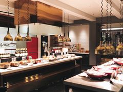 自助取餐区-厦门泰地万豪酒店-贡厨全日餐厅