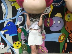 -莓园冰淇淋店